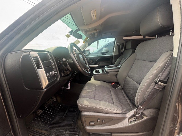 Chevrolet Silverado 1500 Vehicle Full-screen Gallery Image 04