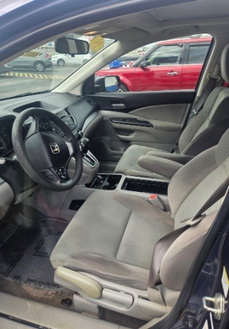 Honda CR-V Vehicle Full-screen Gallery Image 04