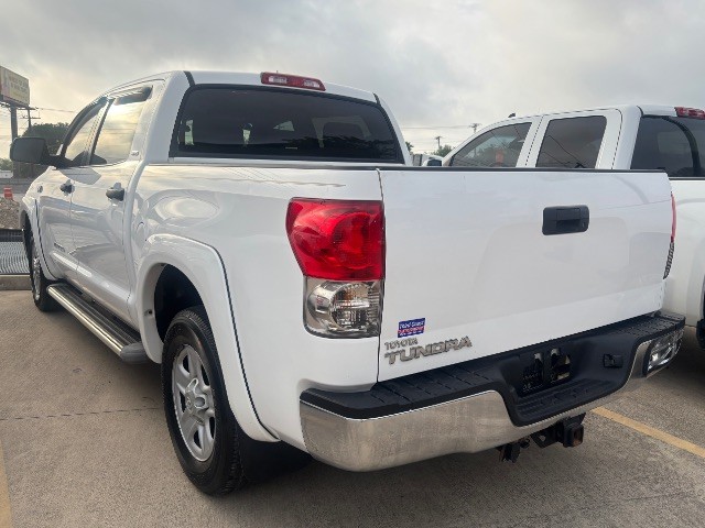 Toyota Tundra 2WD Vehicle Full-screen Gallery Image 02