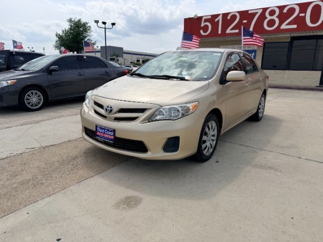 Toyota Corolla Vehicle Full-screen Gallery Image 03
