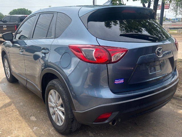 Mazda CX-5 Vehicle Full-screen Gallery Image 02