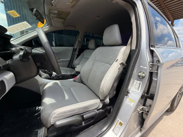 Honda Accord Sedan Vehicle Full-screen Gallery Image 07