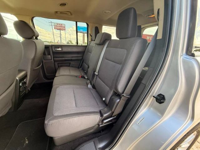 Ford Flex Vehicle Full-screen Gallery Image 06