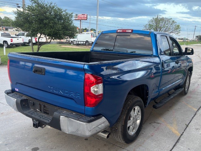 Toyota Tundra 2WD Vehicle Full-screen Gallery Image 04