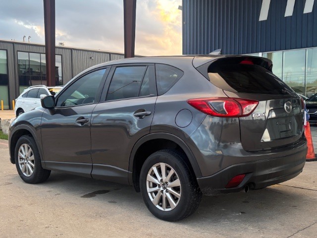 Mazda CX-5 Vehicle Full-screen Gallery Image 04