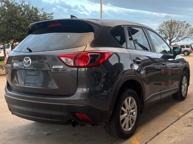 Mazda CX-5 Vehicle Full-screen Gallery Image 05