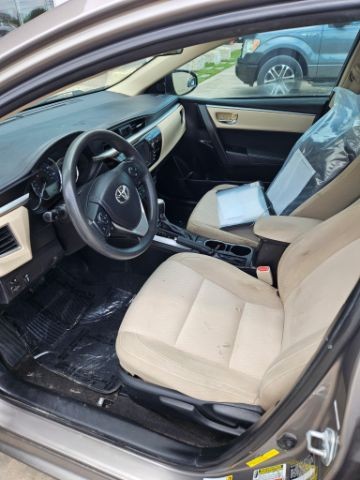 Toyota Corolla Vehicle Full-screen Gallery Image 05