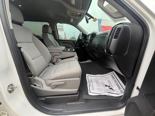 Chevrolet Silverado 1500 Vehicle Full-screen Gallery Image 04
