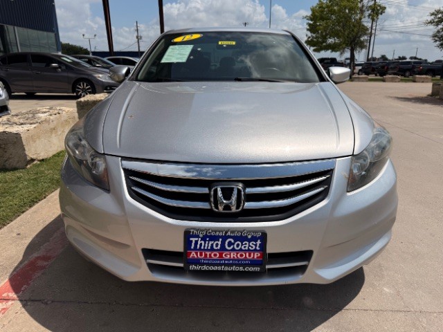 Honda Accord Sedan Vehicle Full-screen Gallery Image 06