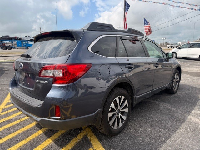 Subaru Outback Vehicle Full-screen Gallery Image 03