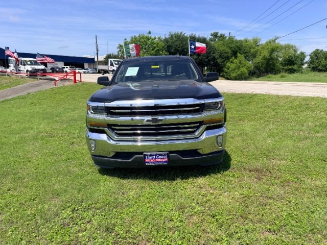 Chevrolet Silverado 1500 Vehicle Full-screen Gallery Image 02