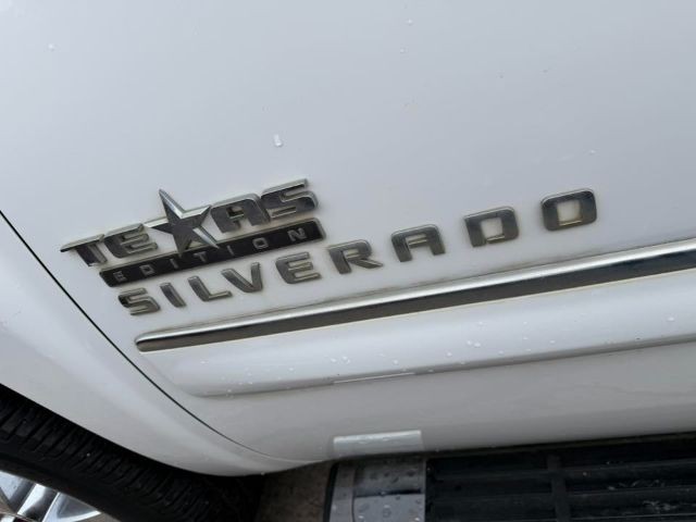 Chevrolet Silverado 1500 Vehicle Full-screen Gallery Image 07