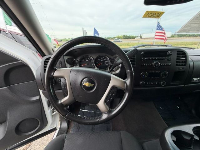 Chevrolet Silverado 1500 Vehicle Full-screen Gallery Image 09