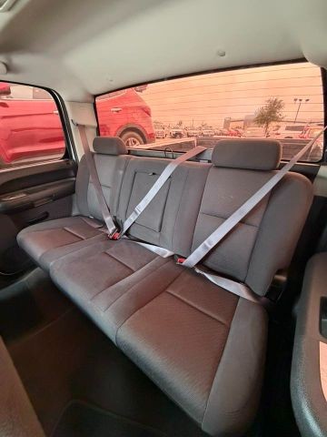 Chevrolet Silverado 1500 Vehicle Full-screen Gallery Image 10
