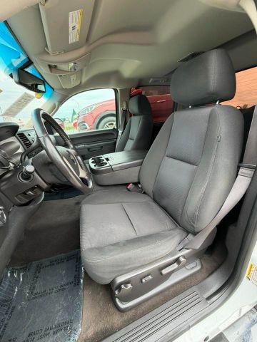 Chevrolet Silverado 1500 Vehicle Full-screen Gallery Image 11