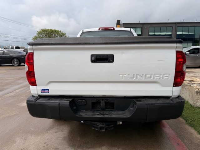 Toyota Tundra 2WD Vehicle Full-screen Gallery Image 04