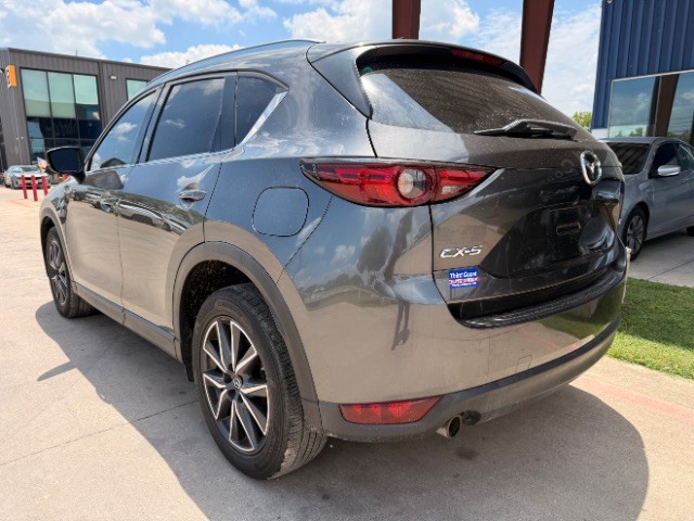 Mazda CX-5 Vehicle Full-screen Gallery Image 03