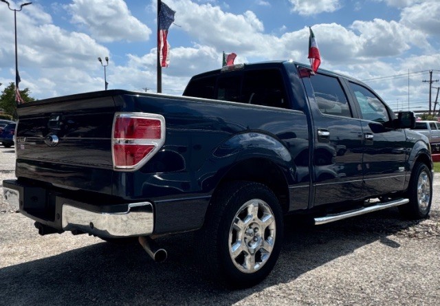 Ford F-150 Vehicle Full-screen Gallery Image 05
