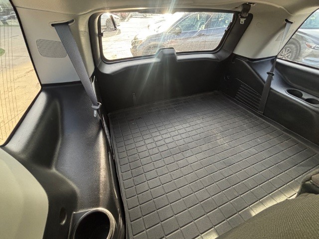 Chevrolet Tahoe Vehicle Full-screen Gallery Image 10