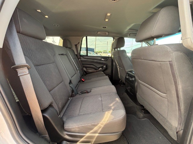 Chevrolet Tahoe Vehicle Full-screen Gallery Image 11
