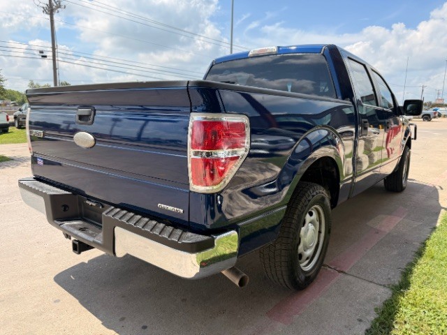 Ford F-150 Vehicle Full-screen Gallery Image 04
