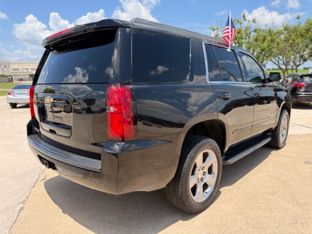 Chevrolet Tahoe Vehicle Full-screen Gallery Image 03