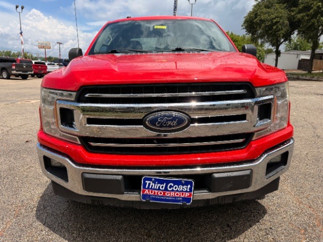 Ford F-150 Vehicle Full-screen Gallery Image 06