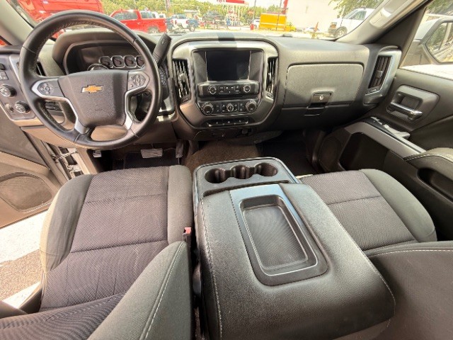 Chevrolet Silverado 1500 Vehicle Full-screen Gallery Image 09