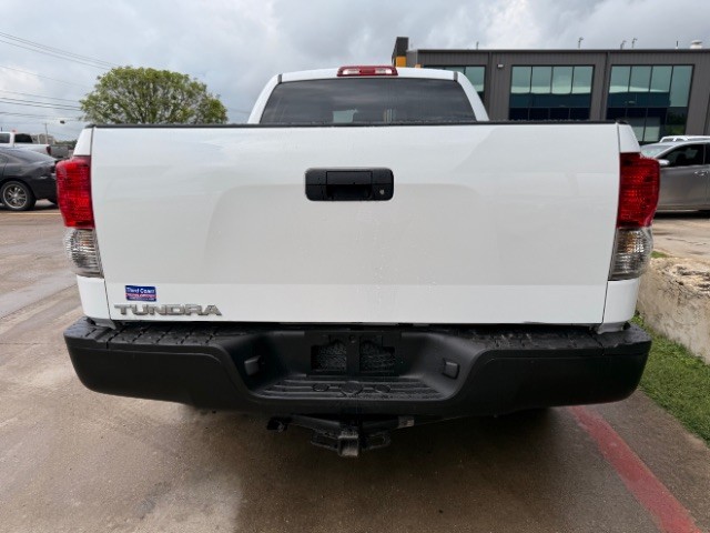 Toyota Tundra 2WD Truck Vehicle Full-screen Gallery Image 05