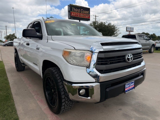 Toyota Tundra 2WD Vehicle Full-screen Gallery Image 02