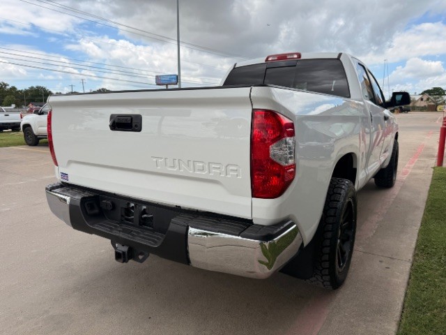 Toyota Tundra 2WD Vehicle Full-screen Gallery Image 04