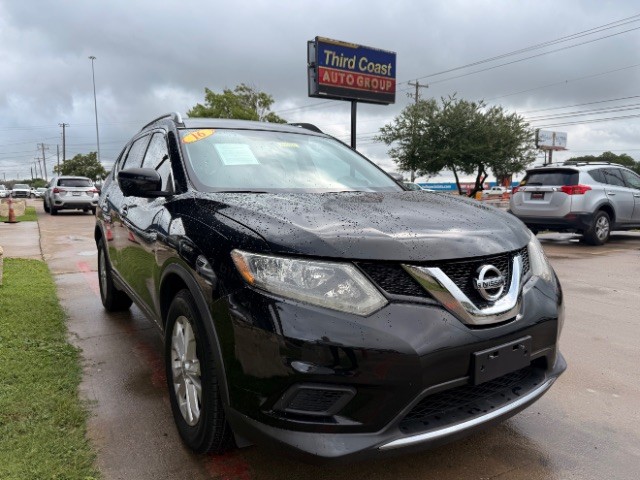 Nissan Rogue Vehicle Full-screen Gallery Image 02