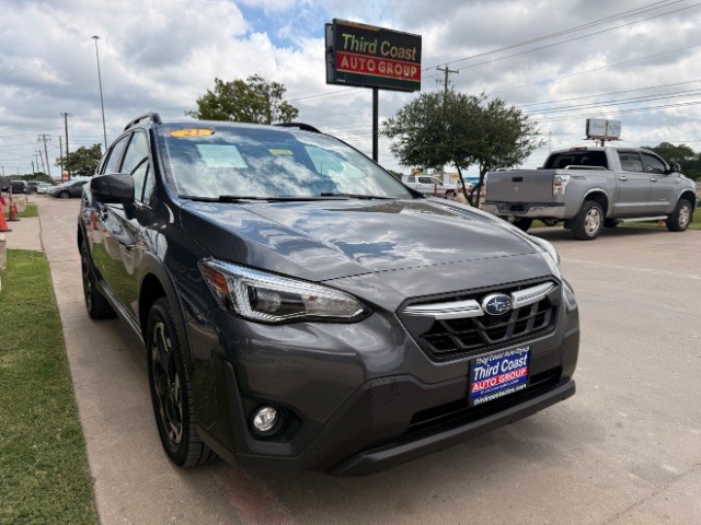 Subaru Crosstrek Vehicle Full-screen Gallery Image 02
