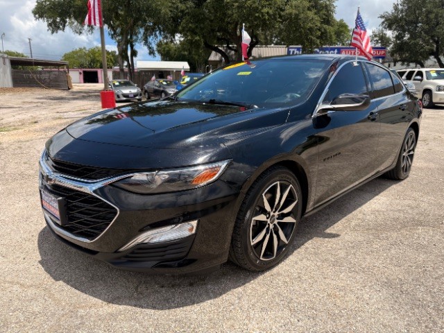 Chevrolet Malibu Vehicle Full-screen Gallery Image 02