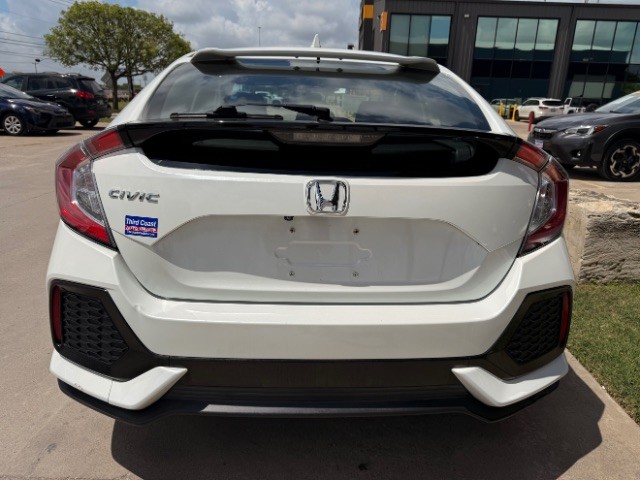 Honda Civic Hatchback Vehicle Full-screen Gallery Image 05