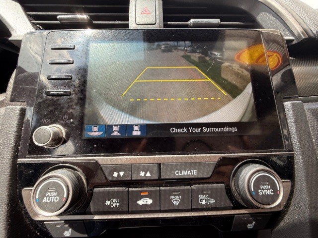 Honda Civic Hatchback Vehicle Full-screen Gallery Image 12
