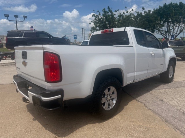 Chevrolet Colorado Vehicle Full-screen Gallery Image 03