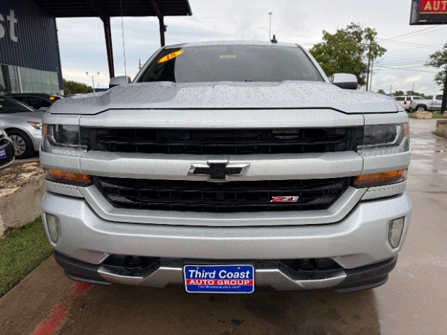Chevrolet Silverado 1500 Vehicle Full-screen Gallery Image 06