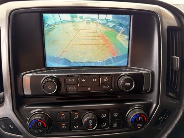 Chevrolet Silverado 1500 Vehicle Full-screen Gallery Image 10