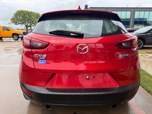 Mazda CX-3 Vehicle Full-screen Gallery Image 05