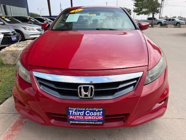 Honda Accord Coupe Vehicle Full-screen Gallery Image 06