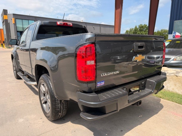 Chevrolet Colorado Vehicle Full-screen Gallery Image 03