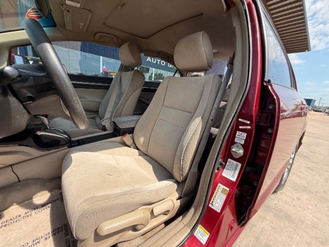 Honda Civic Sedan Vehicle Full-screen Gallery Image 07