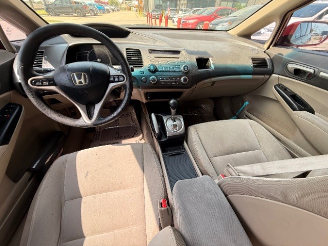 Honda Civic Sedan Vehicle Full-screen Gallery Image 09