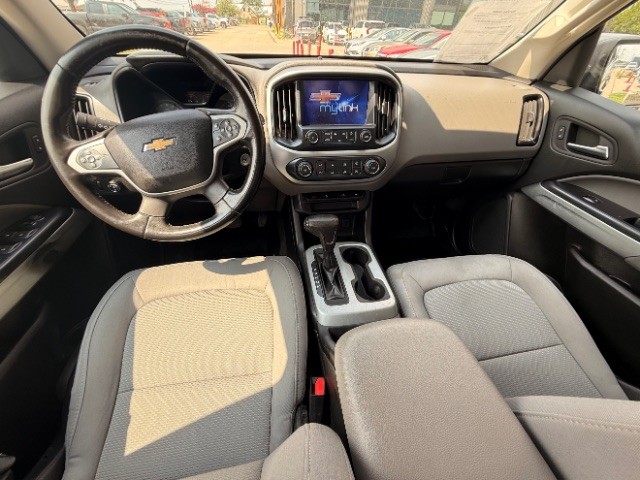 Chevrolet Colorado Vehicle Full-screen Gallery Image 09