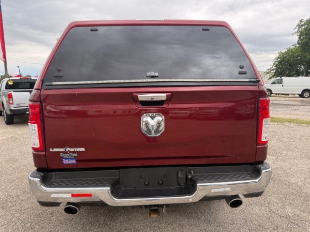 Ram 1500 Vehicle Full-screen Gallery Image 05