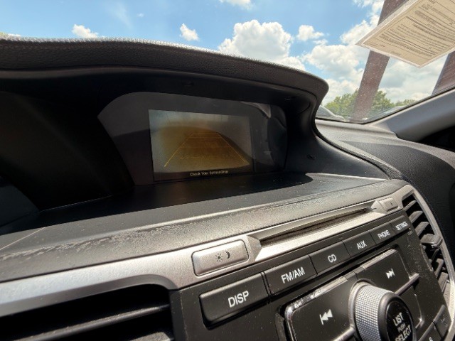 Honda Accord Sedan Vehicle Full-screen Gallery Image 09