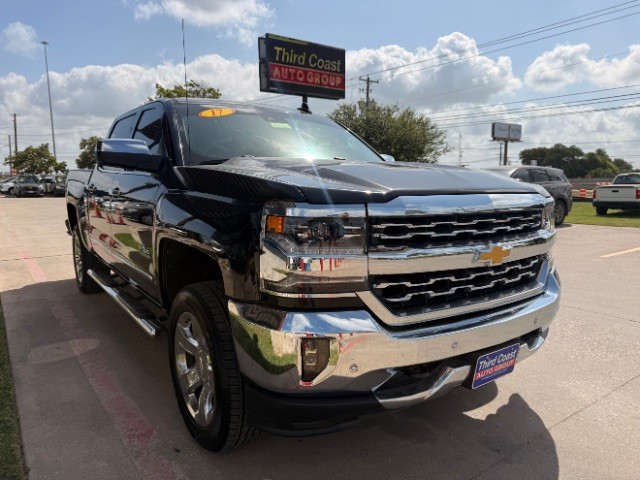 Chevrolet Silverado 1500 Vehicle Full-screen Gallery Image 02