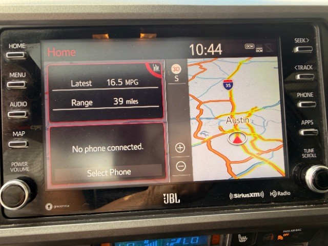 Toyota Tacoma 4WD Vehicle Full-screen Gallery Image 12