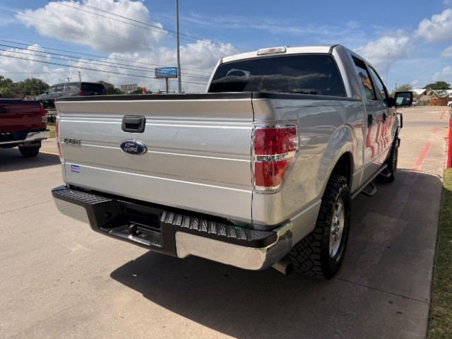 Ford F-150 Vehicle Full-screen Gallery Image 04